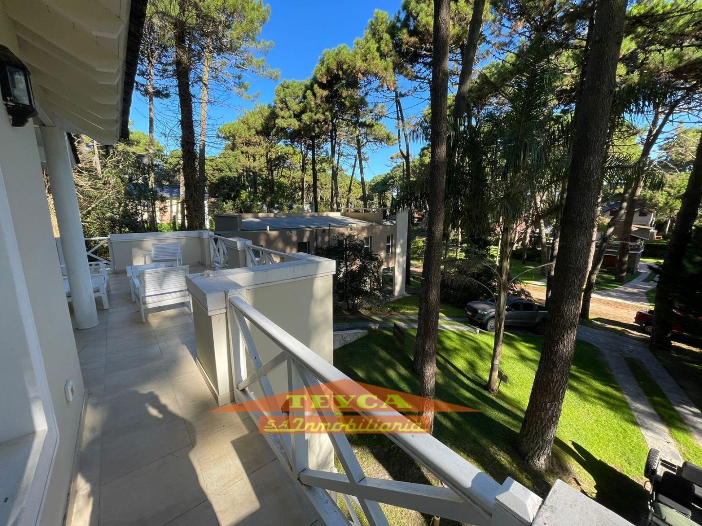 Casa en venta Lasalle 5 ambientes