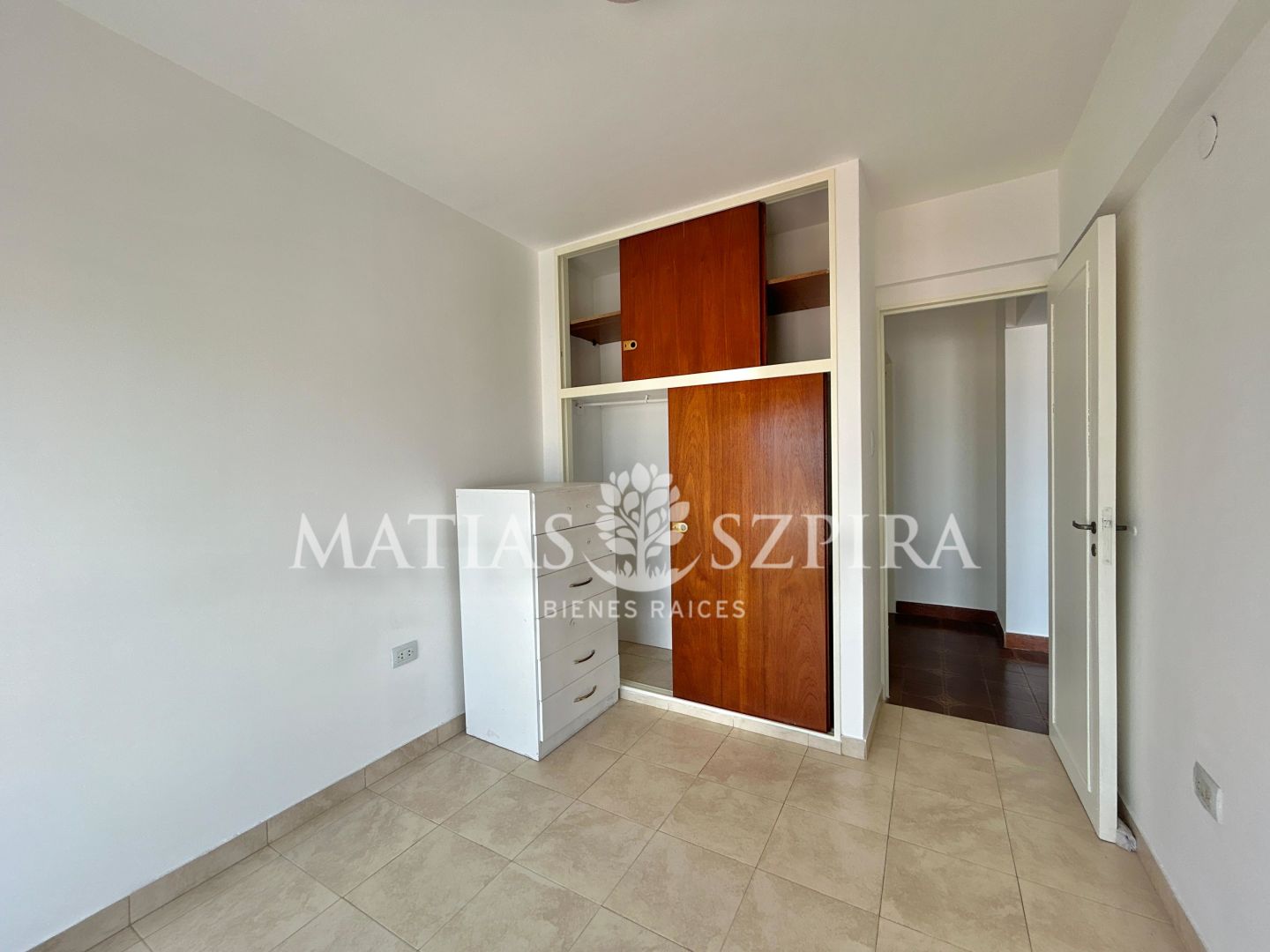 ALQUILER DE DEPARTAMENTO EN La Matanza - Ramos Mejía - 24