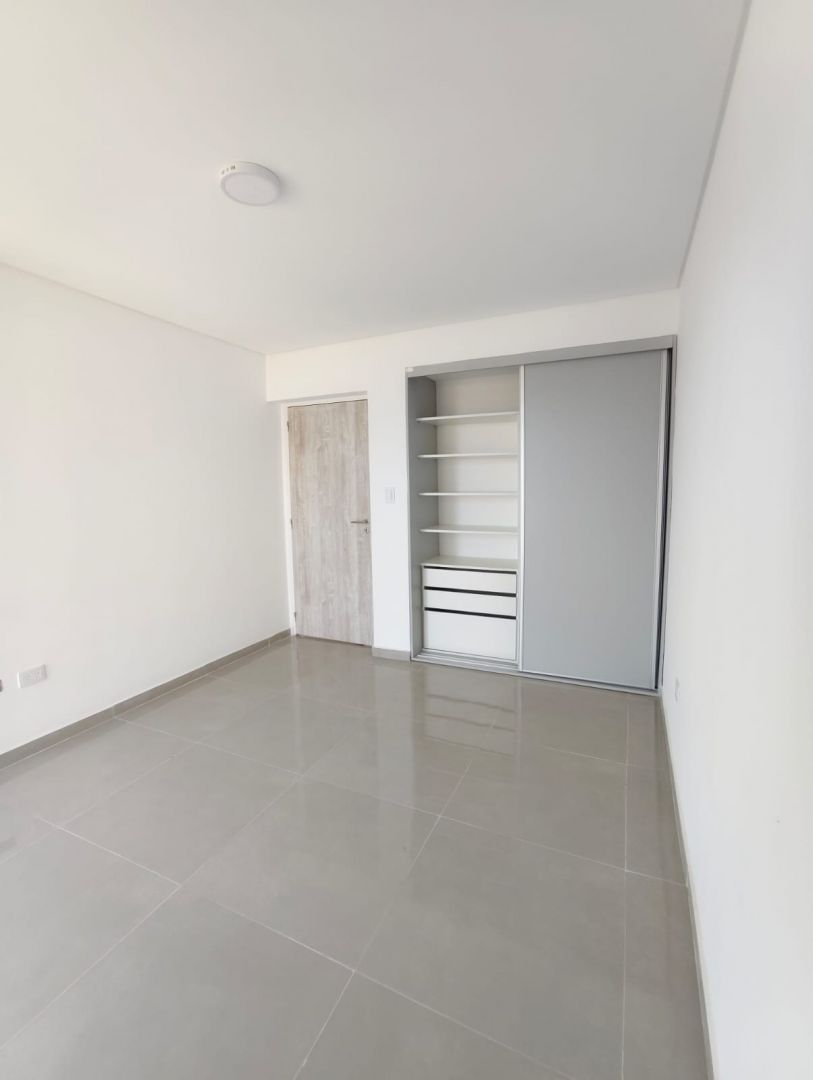 ALQUILER DE CASA EN Neuquén - Confluencia - 24