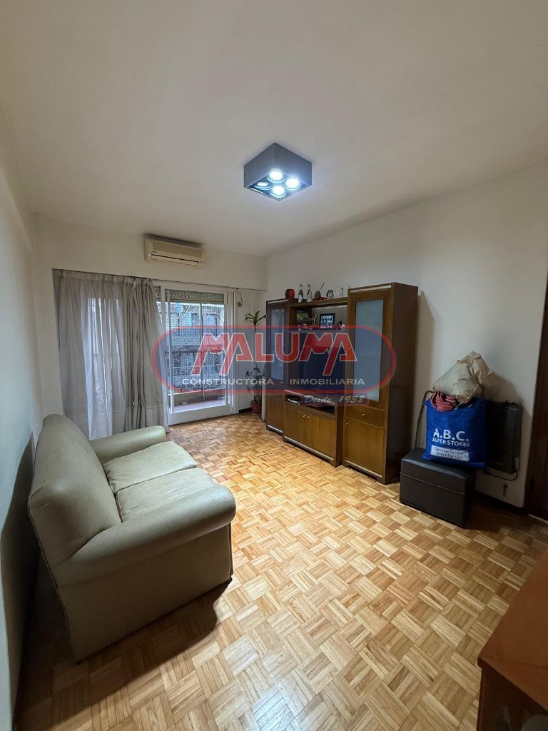 Departamento en Martiniano Legui 100