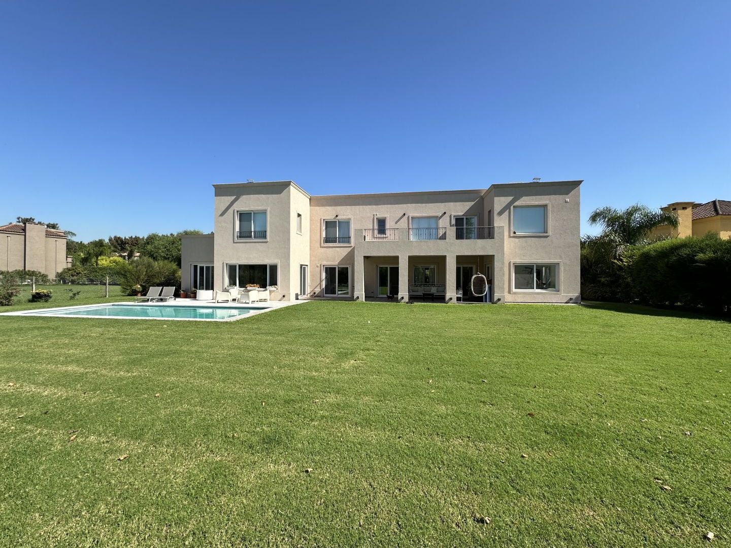 Casa en venta Bella Vista 5 ambientes