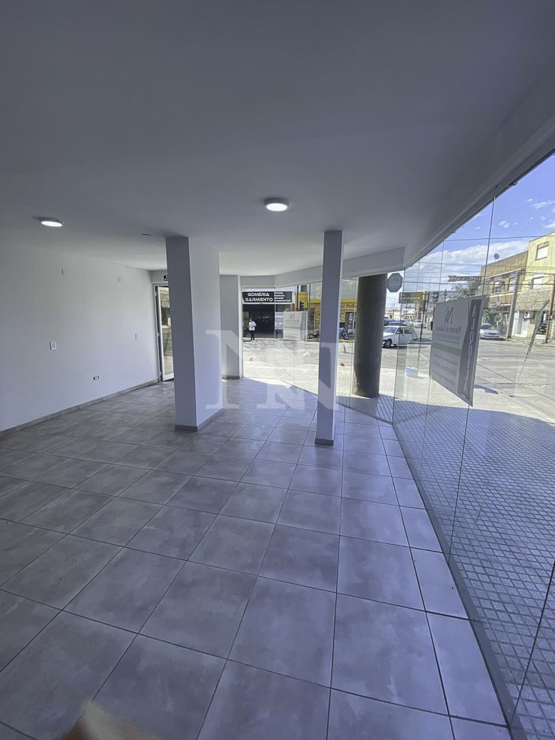 Local Comercial en Alquiler en General San Martin, Cordoba