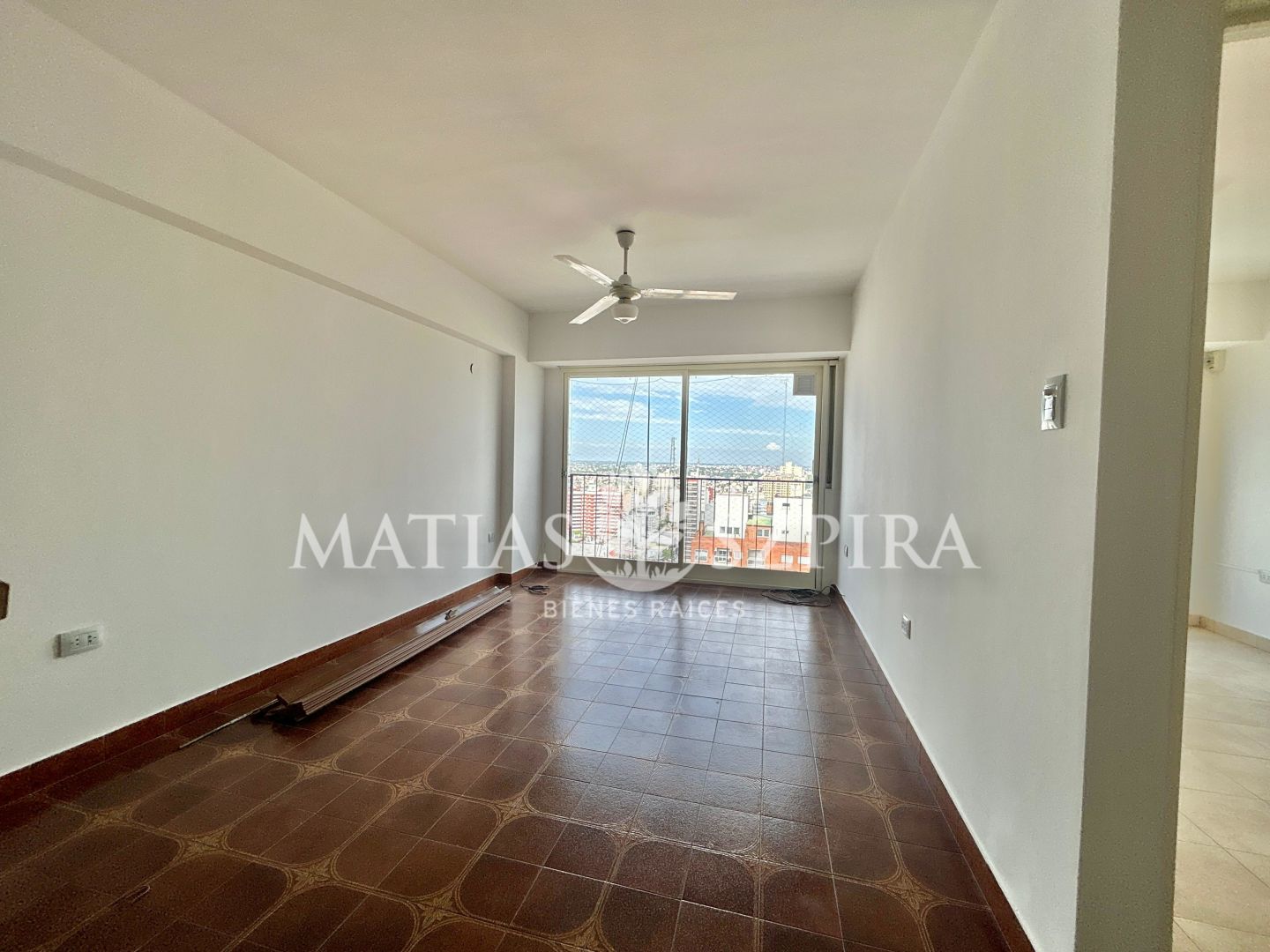 ALQUILER DE DEPARTAMENTO EN La Matanza - Ramos Mejía - 3