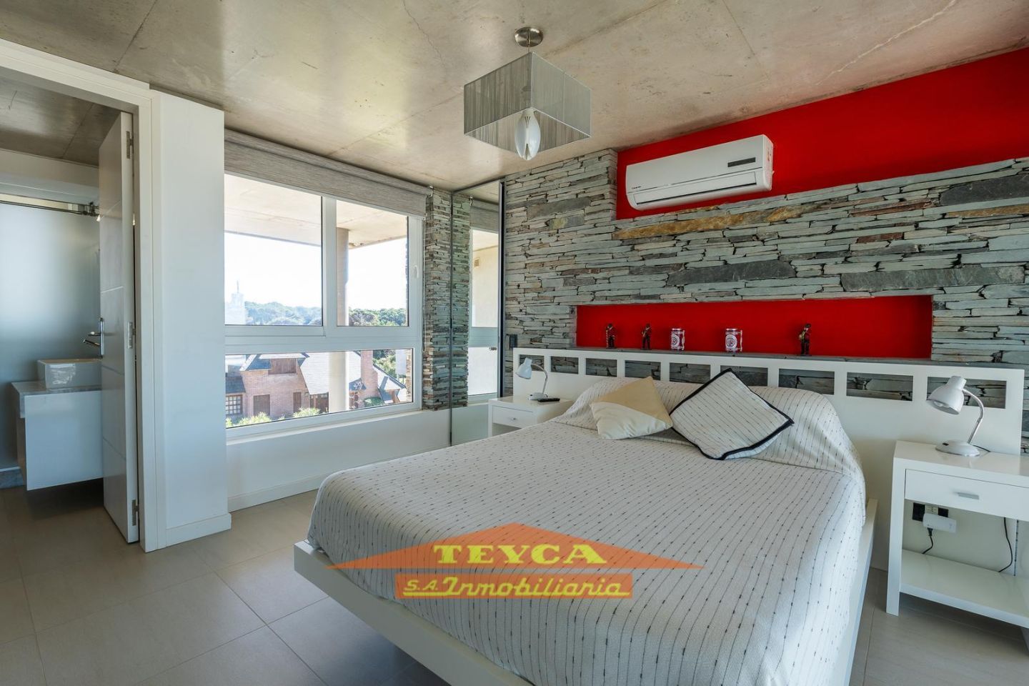 Casa en venta  6 ambientes