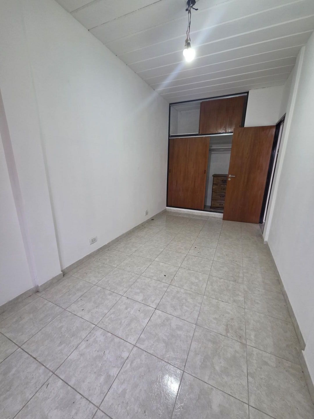 Casa en Alquiler en Ituzaingo, G.B.A. Zona Oeste - $ 750.000 | Inmoup - 7