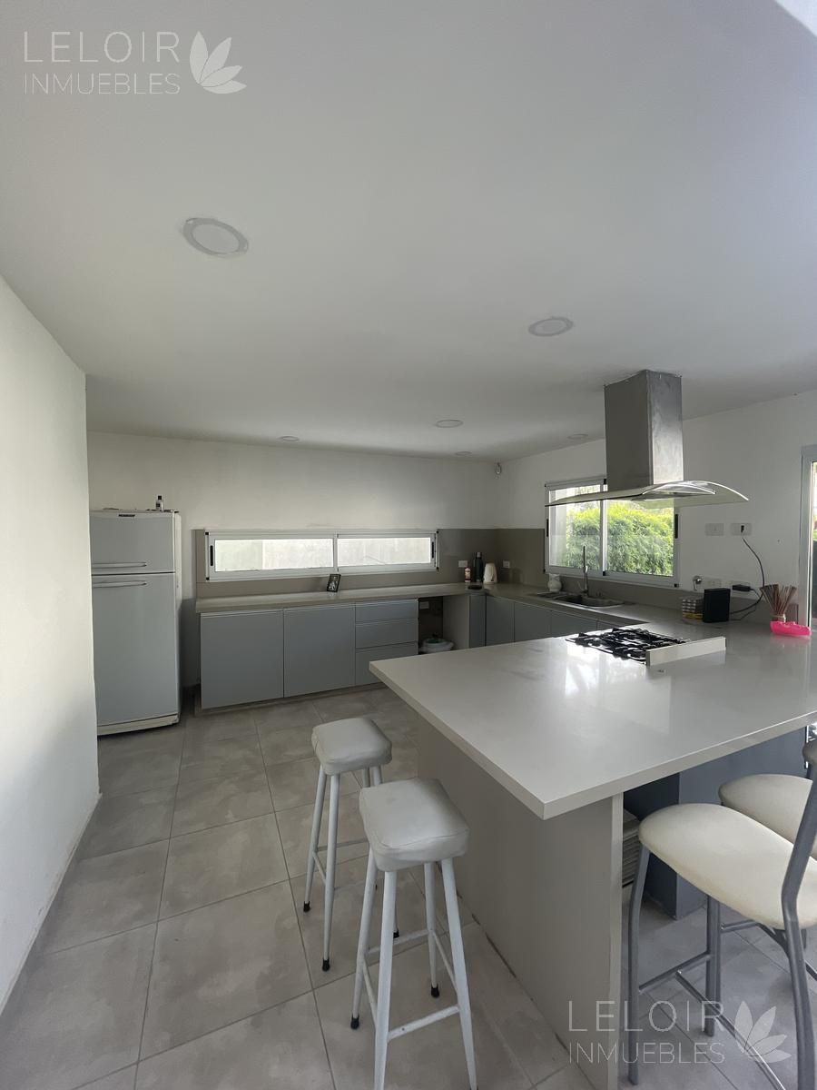 Casa en Venta en Ituzaingo, G.B.A. Zona Oeste