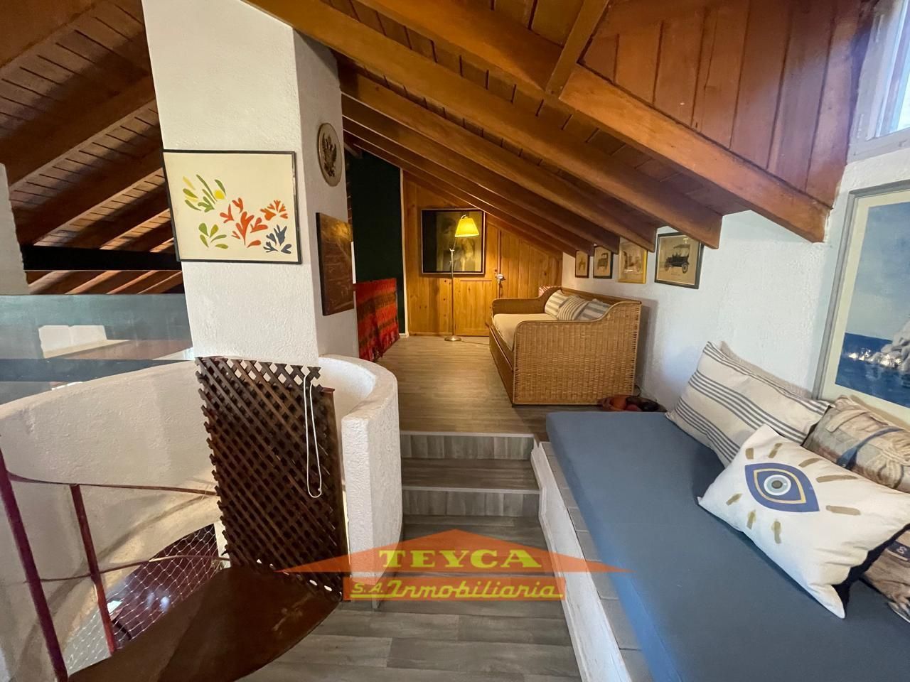 Casa en venta Lasalle 5 ambientes