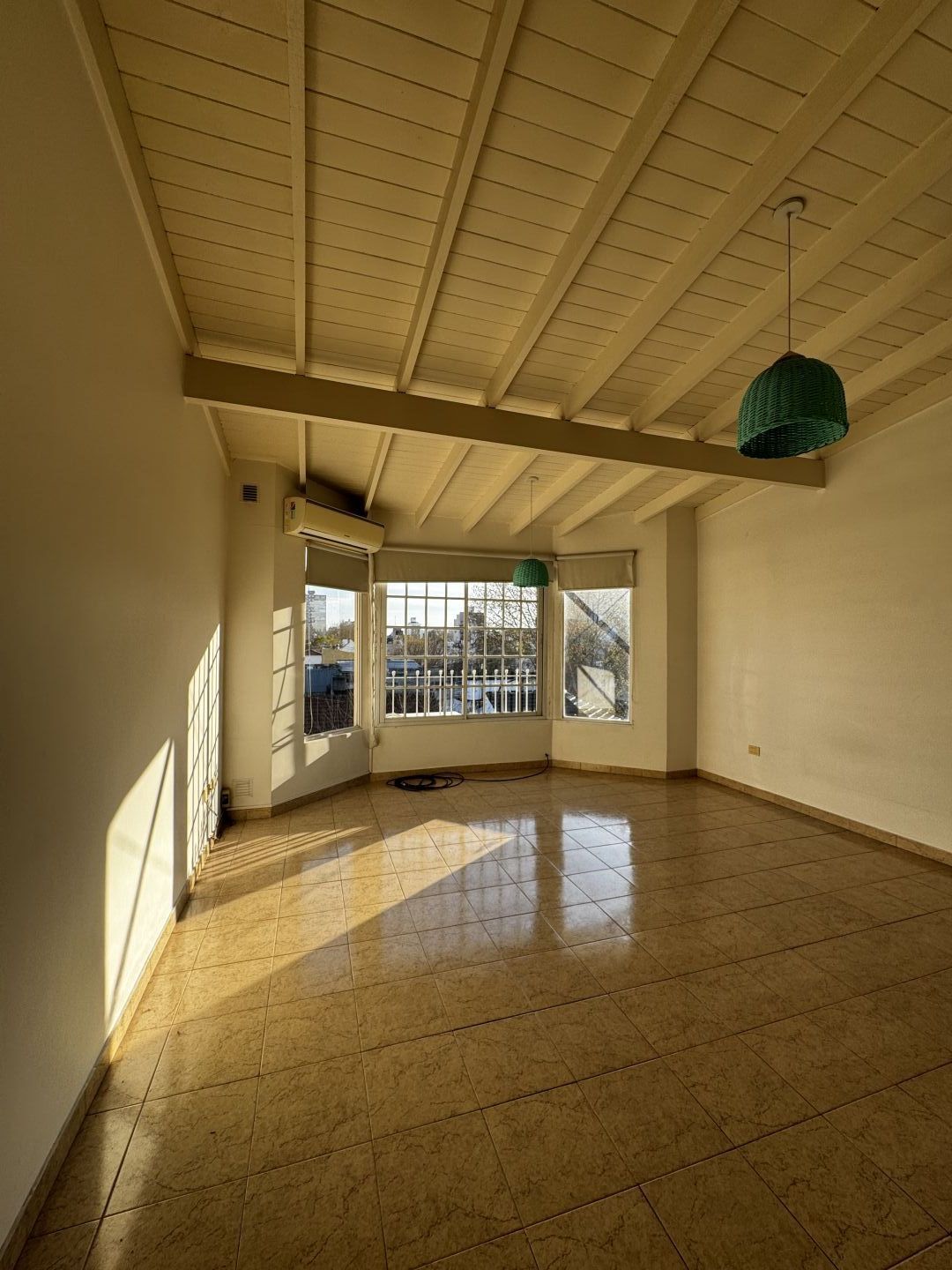 Departamento en Alquiler en Tres de Febrero, G.B.A. Zona Oeste