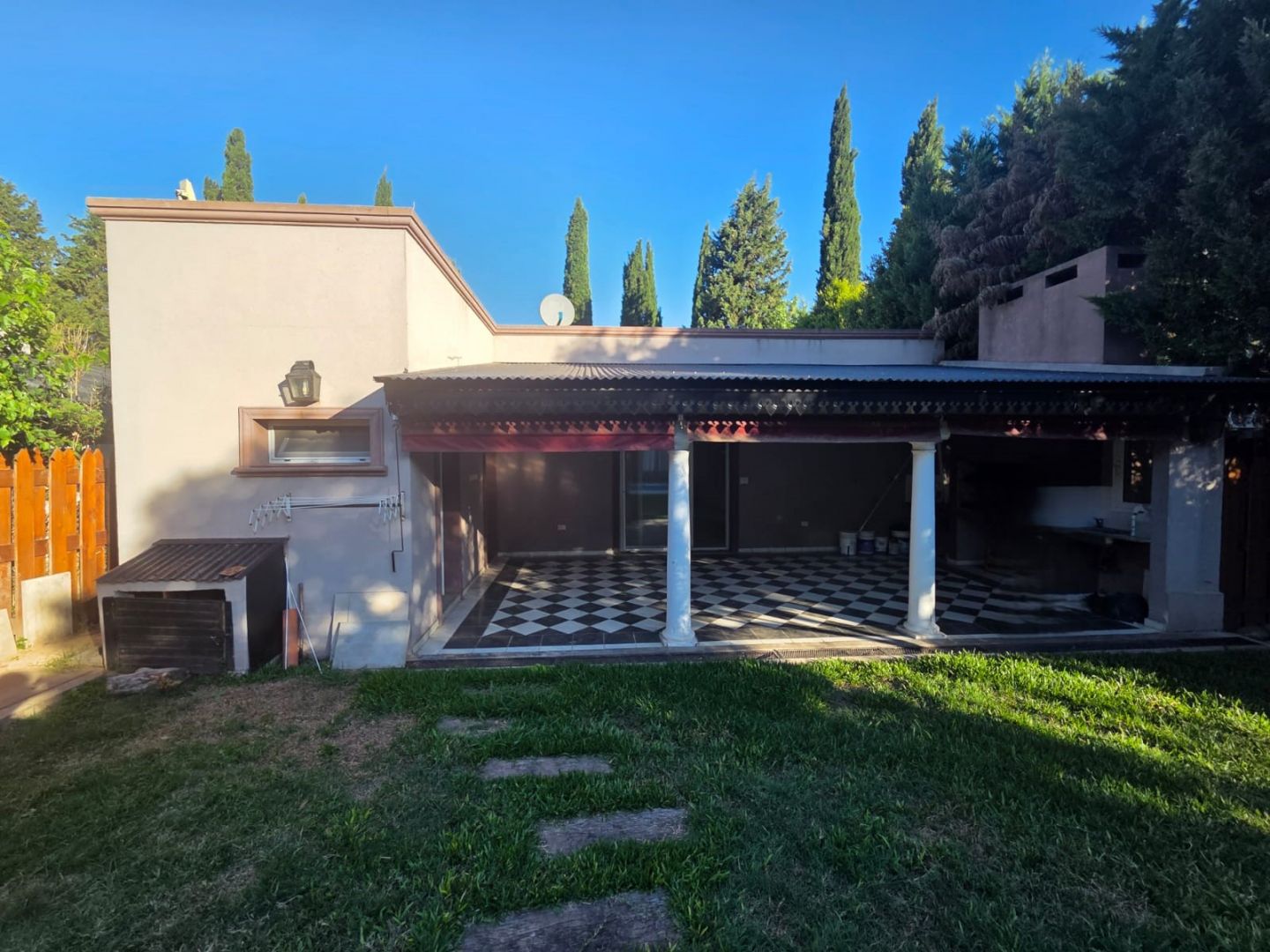 Casa EN ALQUILER