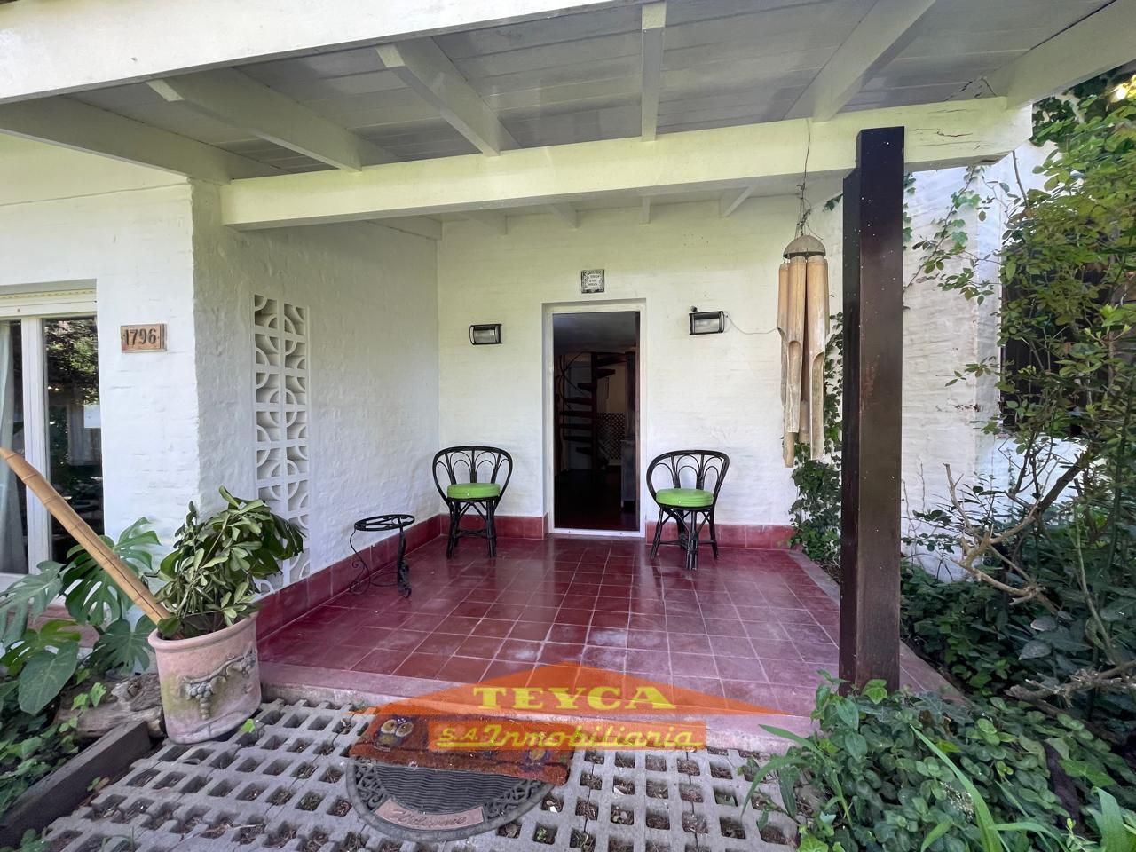Casa en venta Lasalle 5 ambientes
