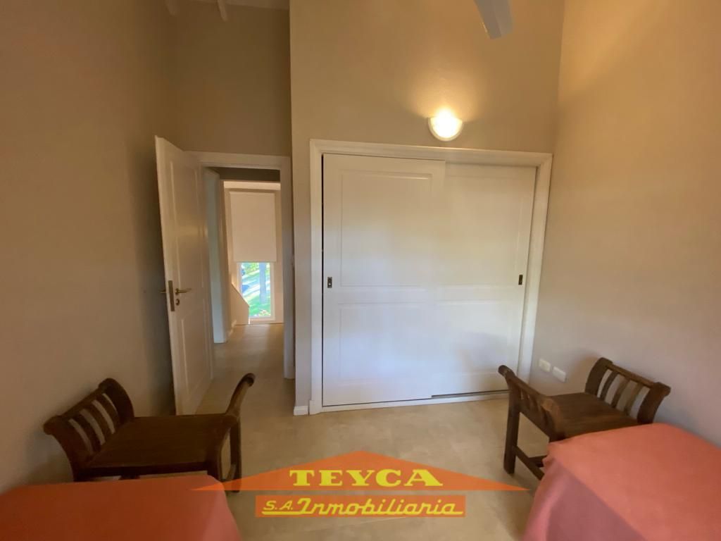 Casa en venta Pinamar Chico 4 ambientes