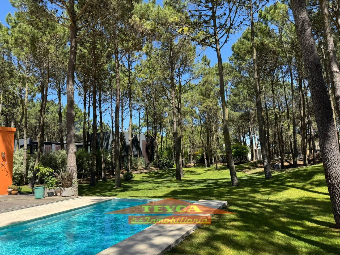 Casa en venta La Herradura 5 ambientes