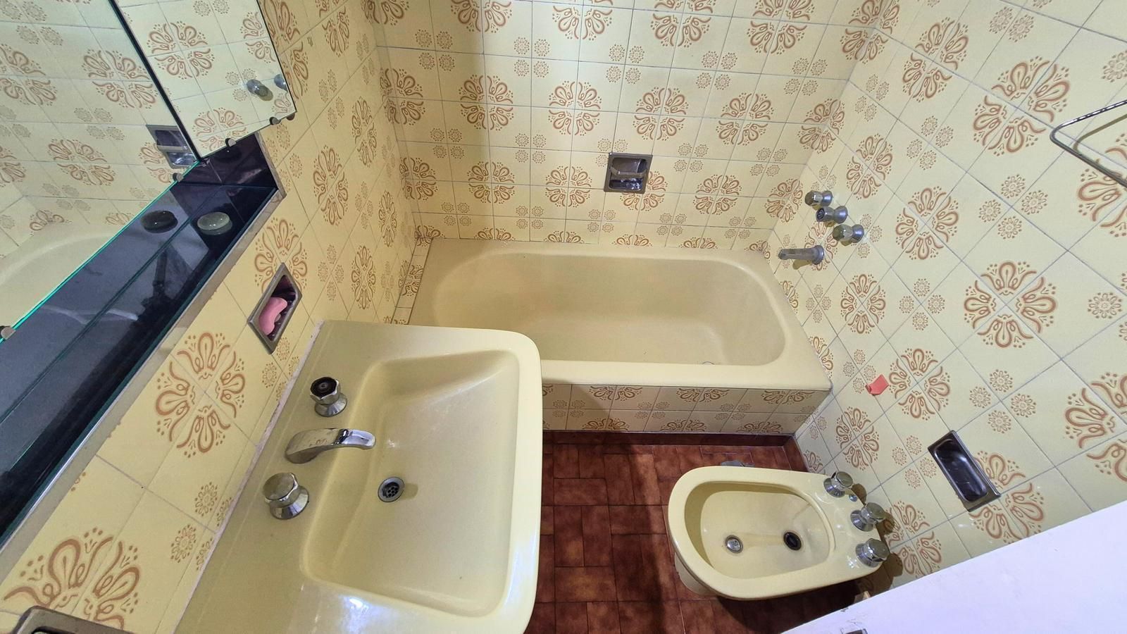 Casa en Venta en General San Martin, G.B.A. Zona Norte