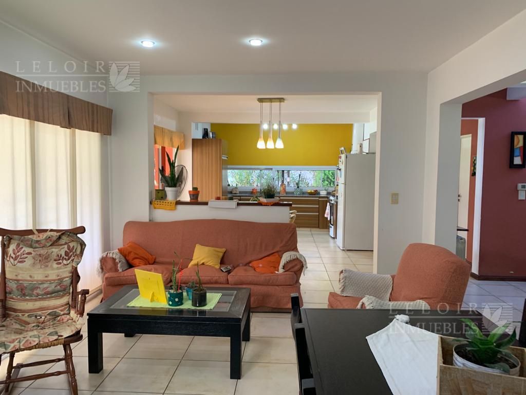 Casa en Venta en Ituzaingo, G.B.A. Zona Oeste