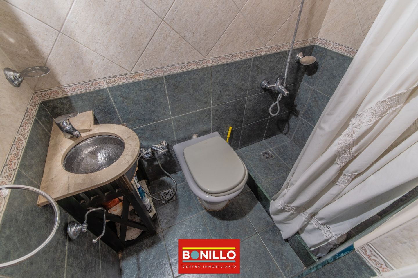 VENTA DE CASA EN Capital Federal - Agronomía - 41