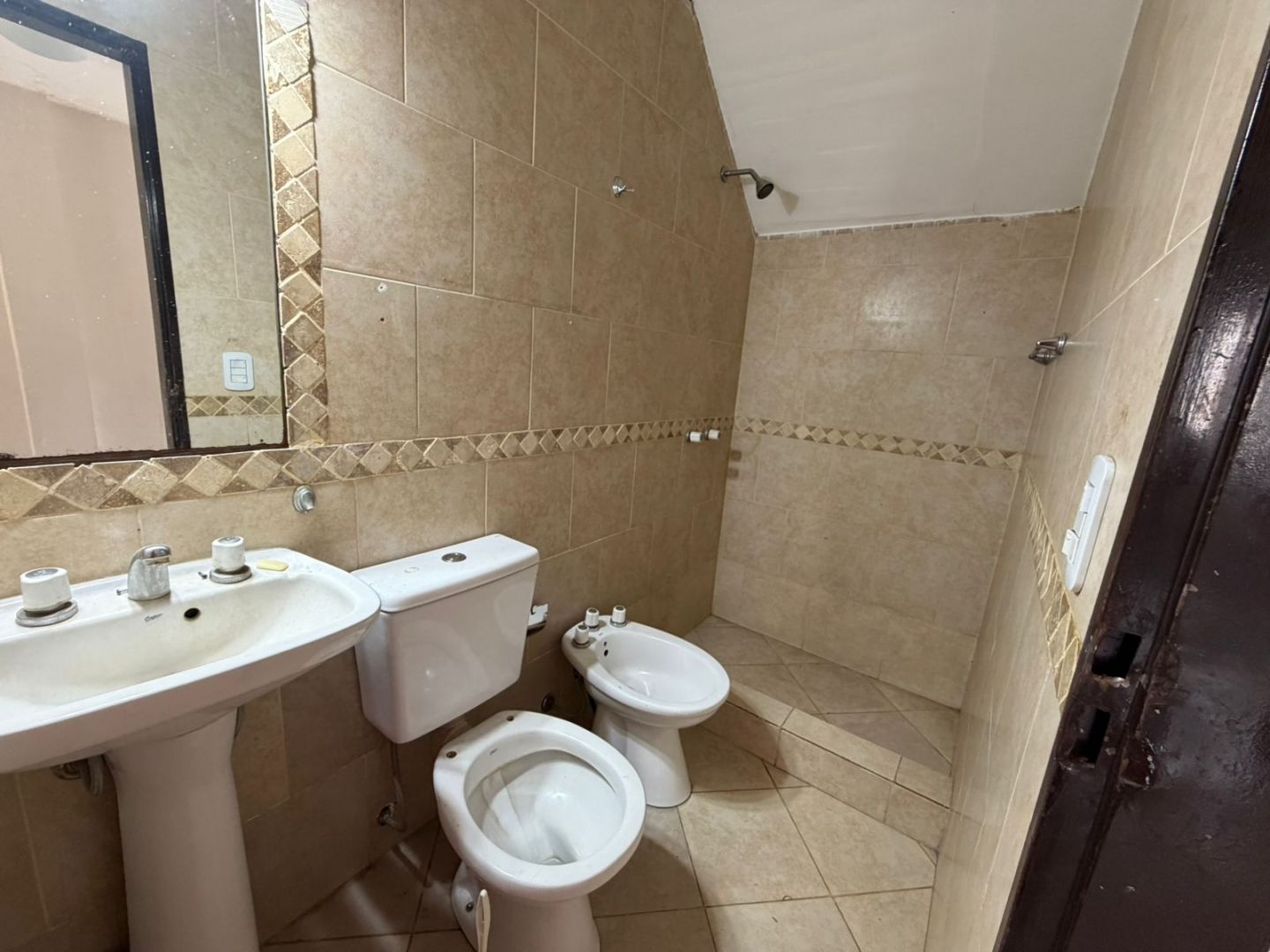 ALQUILER DE CASA EN San Miguel - Muñiz - 16