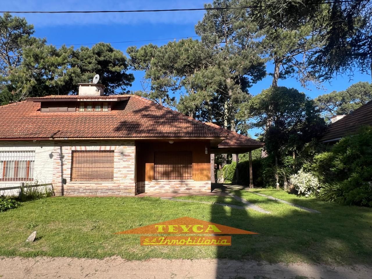 Casa en venta Centro 3 ambientes
