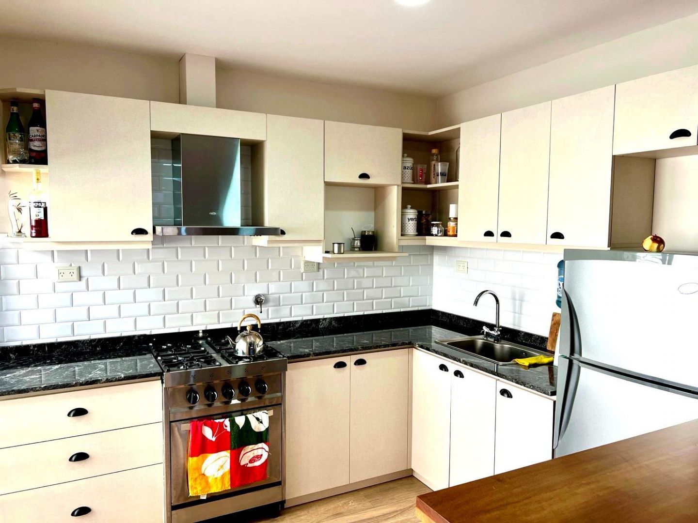Casa en Venta en General San Martin, G.B.A. Zona Norte