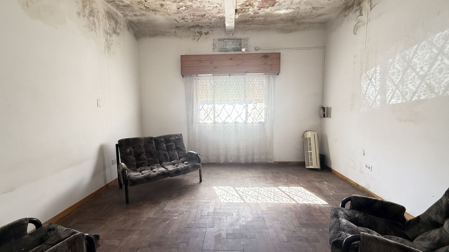 Casa en Venta en General San Martin, G.B.A. Zona Norte