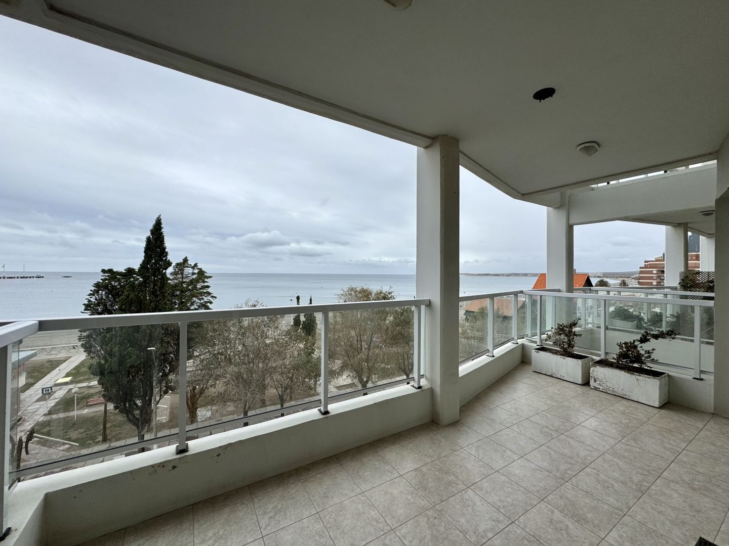 VENTA DE DEPARTAMENTO EN Puerto Madryn - ZONA CENTRO - 14