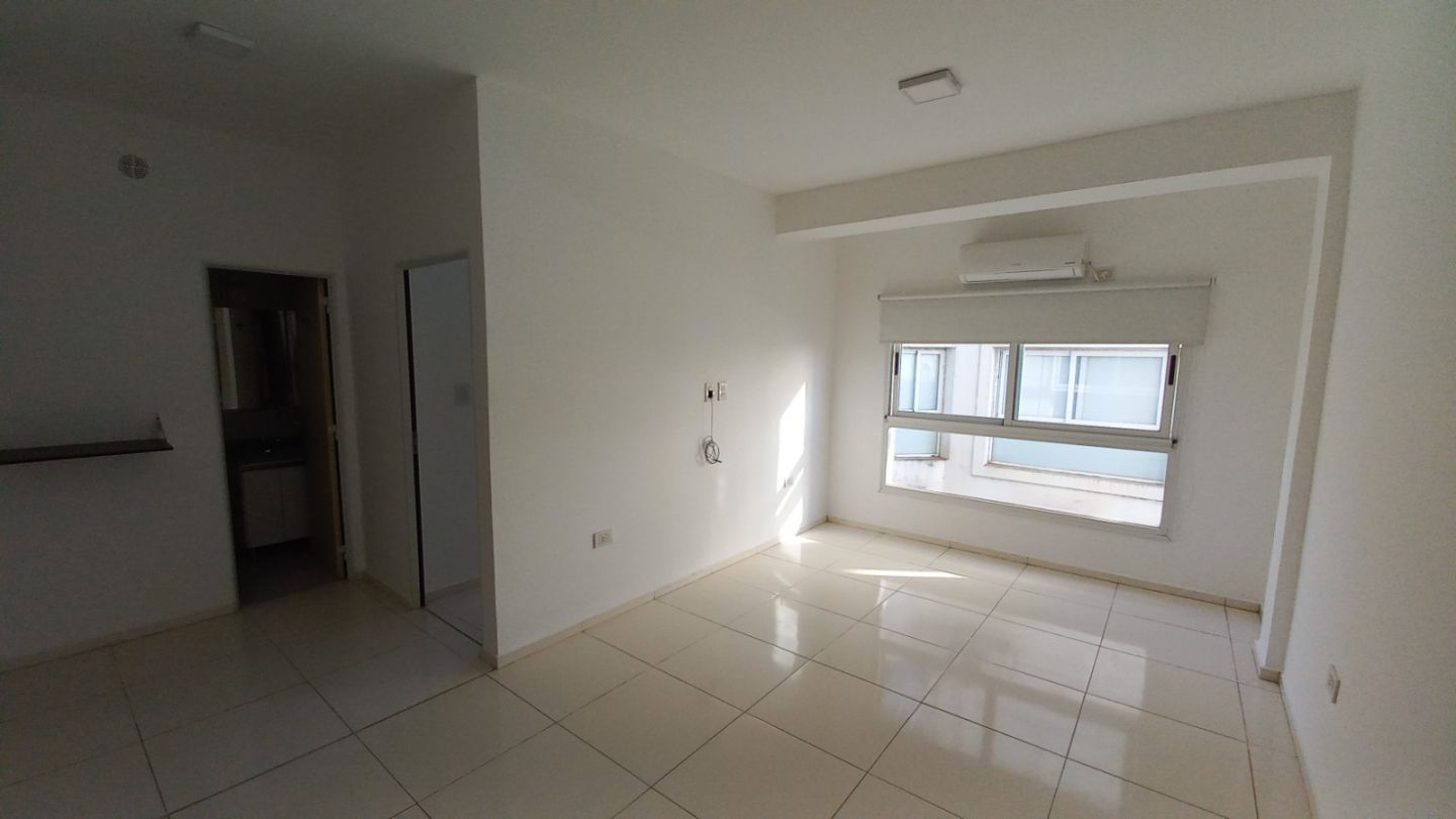 En alquiler depto un dormitorio en Villa Sarita Posadas — foto 3