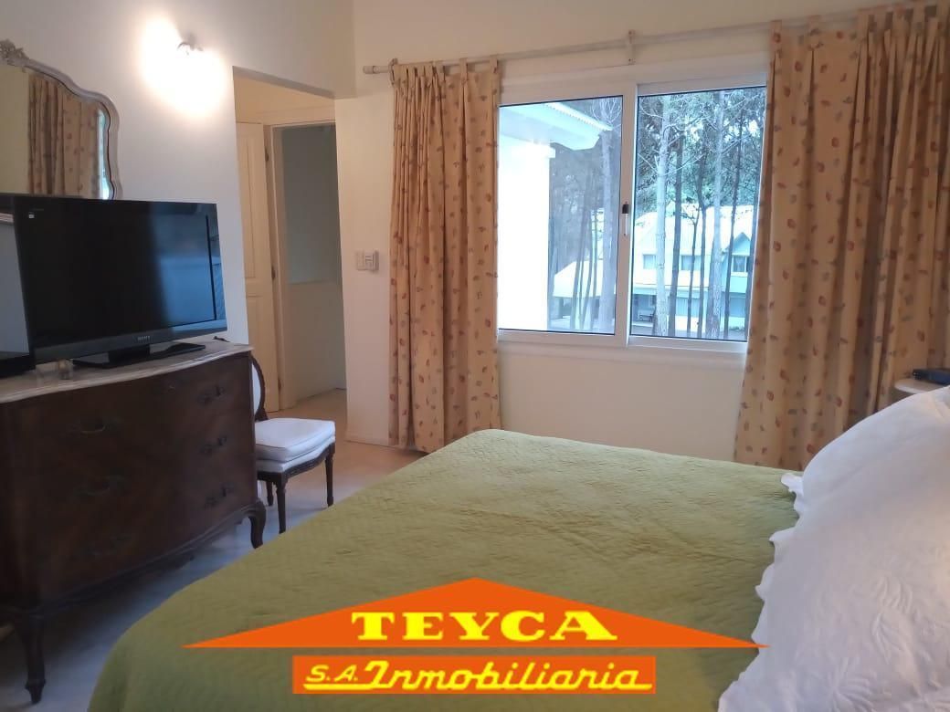 Casa en venta Pinamar Chico 5 ambientes