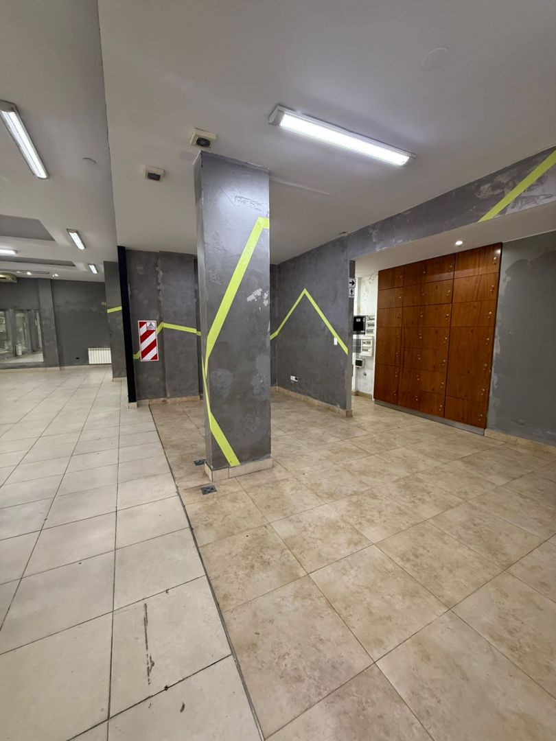 Local Comercial en Alquiler en General San Martin, G.B.A. Zona Norte