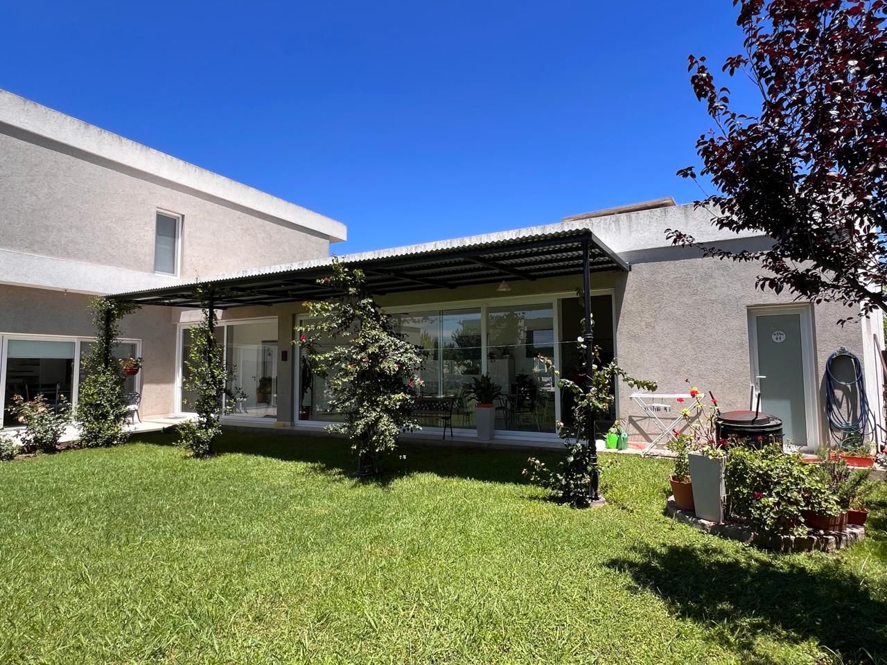 VENTA DE CASA EN Escobar - Haras Santa María - 36