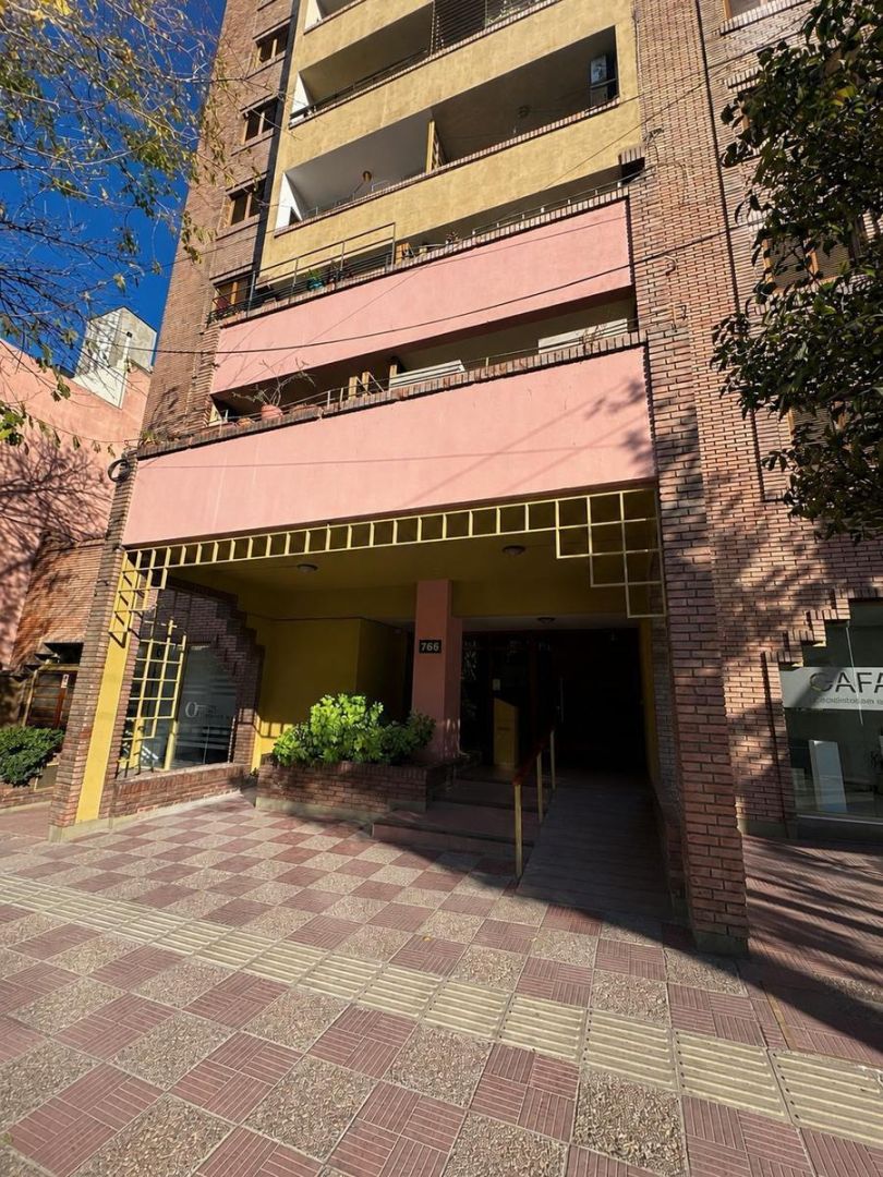 local en alquiler de  en olivos, vicente lópez