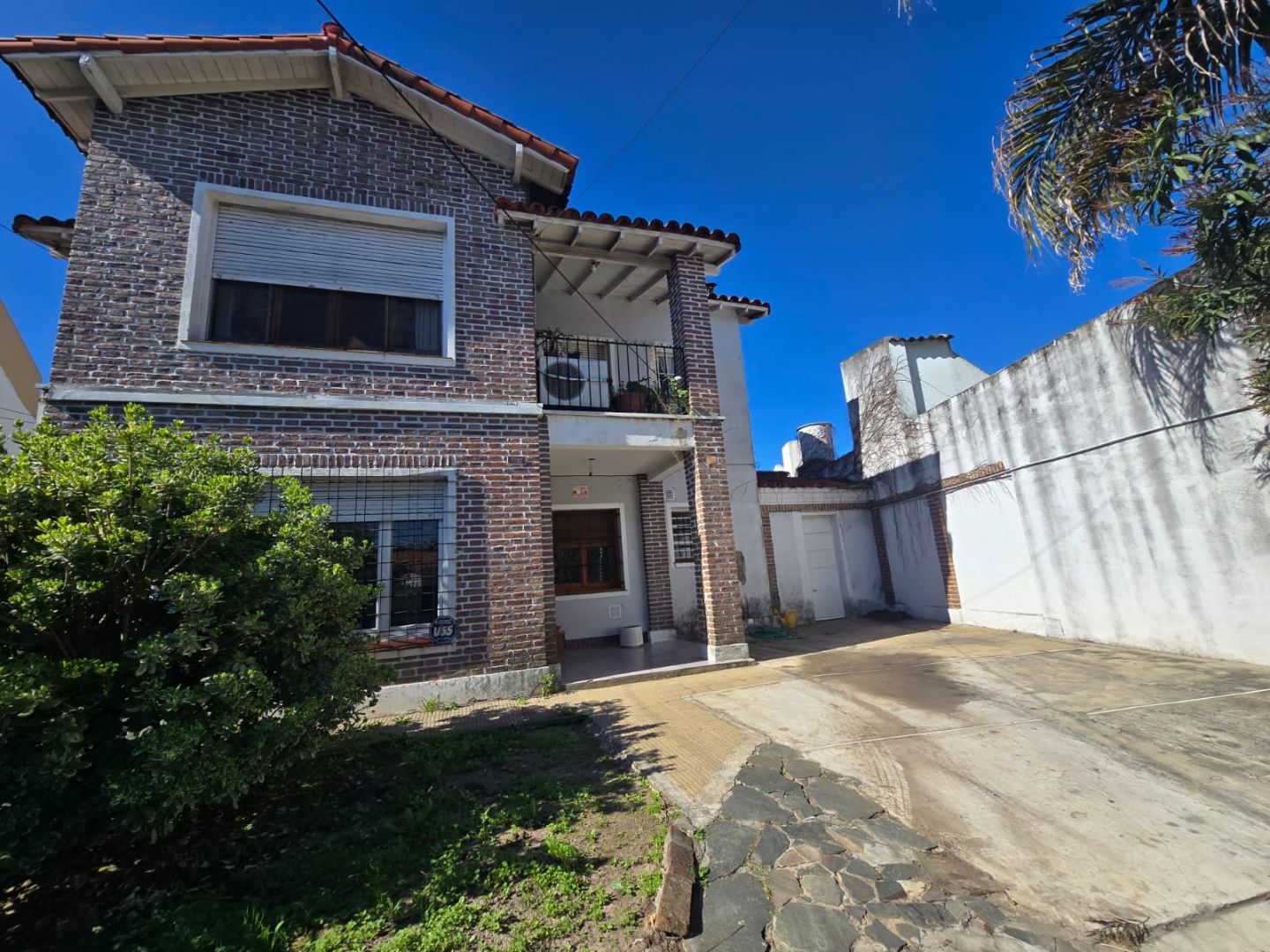 Casa en venta Ciudad Jardín Lomas 4 ambientes