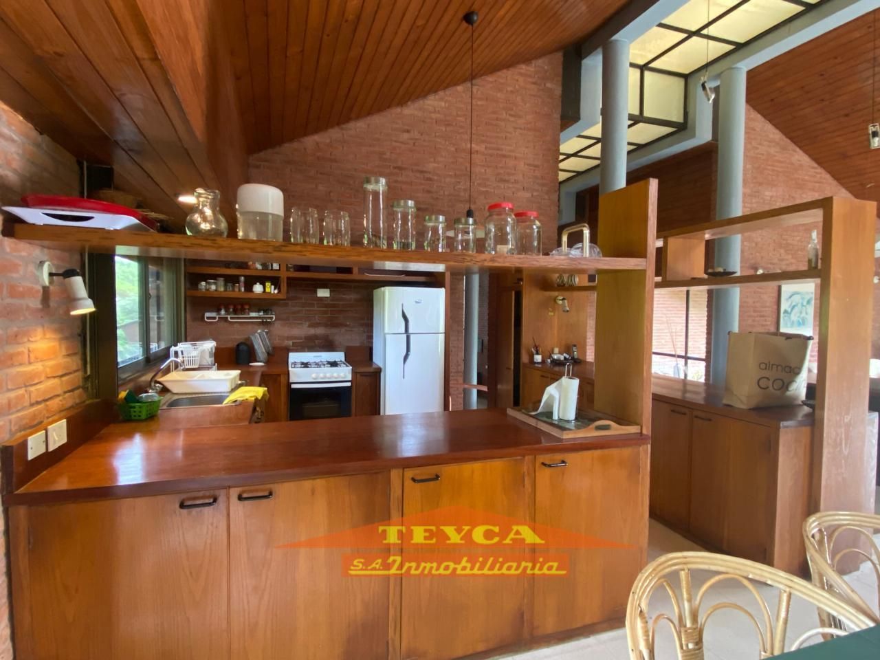 Casa en venta Lasalle 4 ambientes