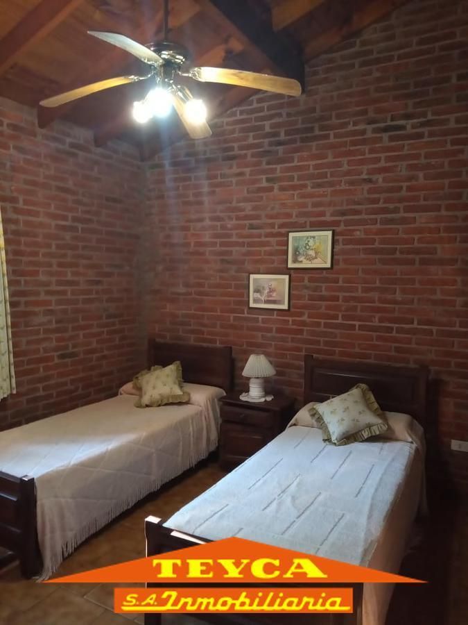 Casa en venta Lasalle 4 ambientes