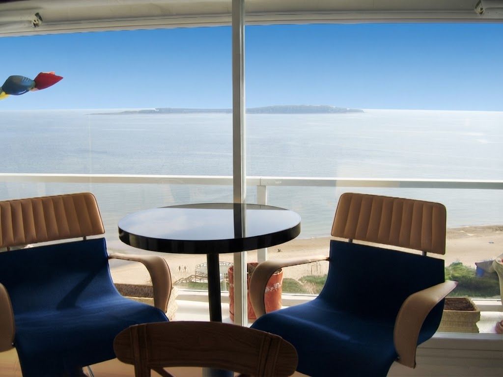 Apartamento en venta y alq. temporario Playa Mansa 3 ambientes