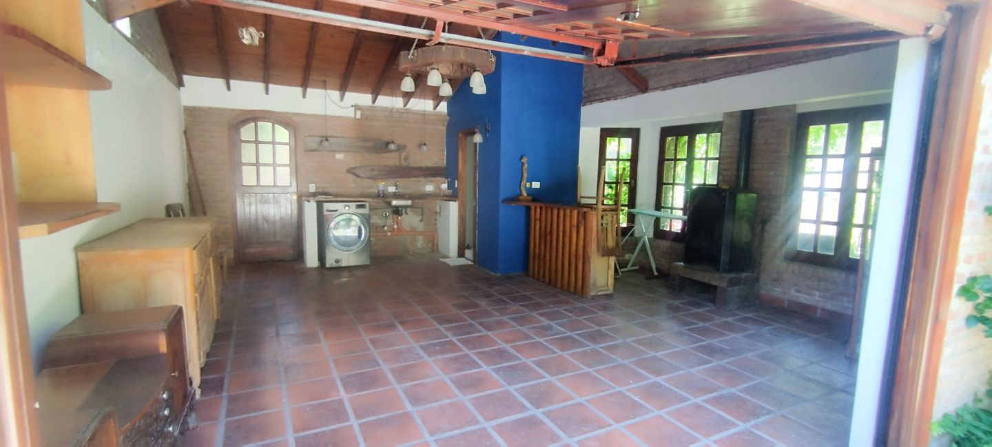 VENTA DE CASA EN Villa Gesell - Centro - 40