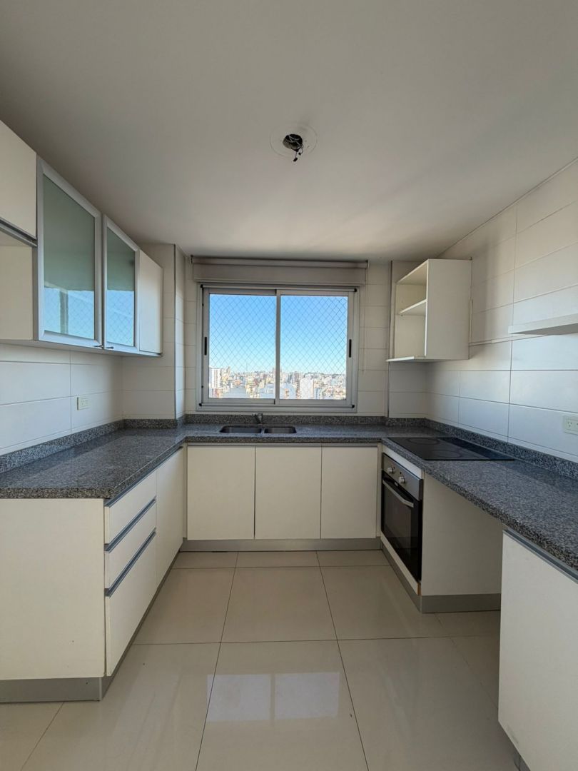Departamento en ALBERDI, JUAN B. 800