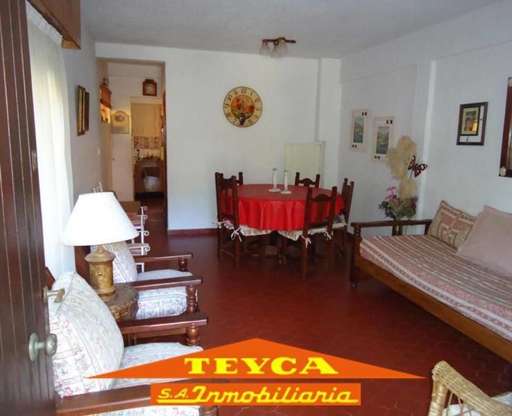 Casa en venta Lasalle 3 ambientes