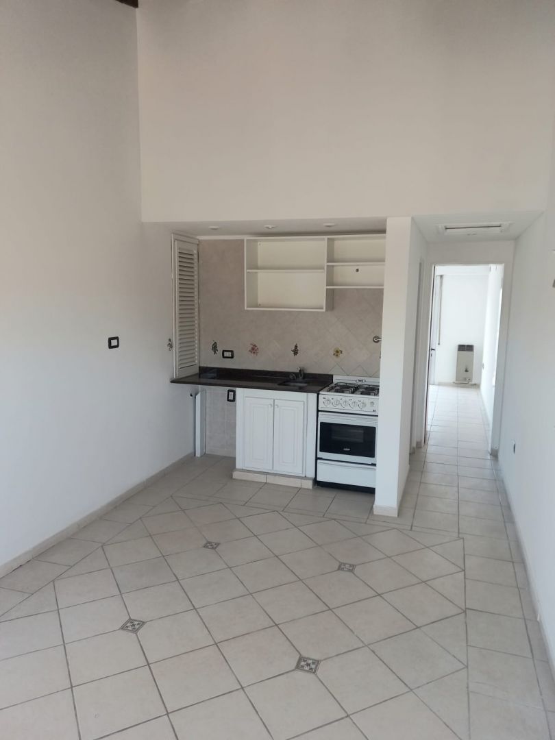 Departamento en Venta en Moron, G.B.A. Zona Oeste