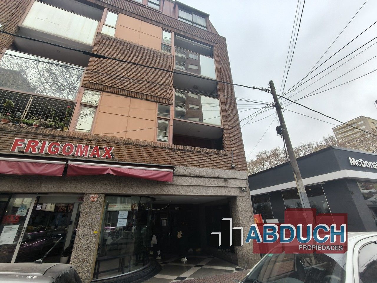 Departamento en ALVEAR 2400
