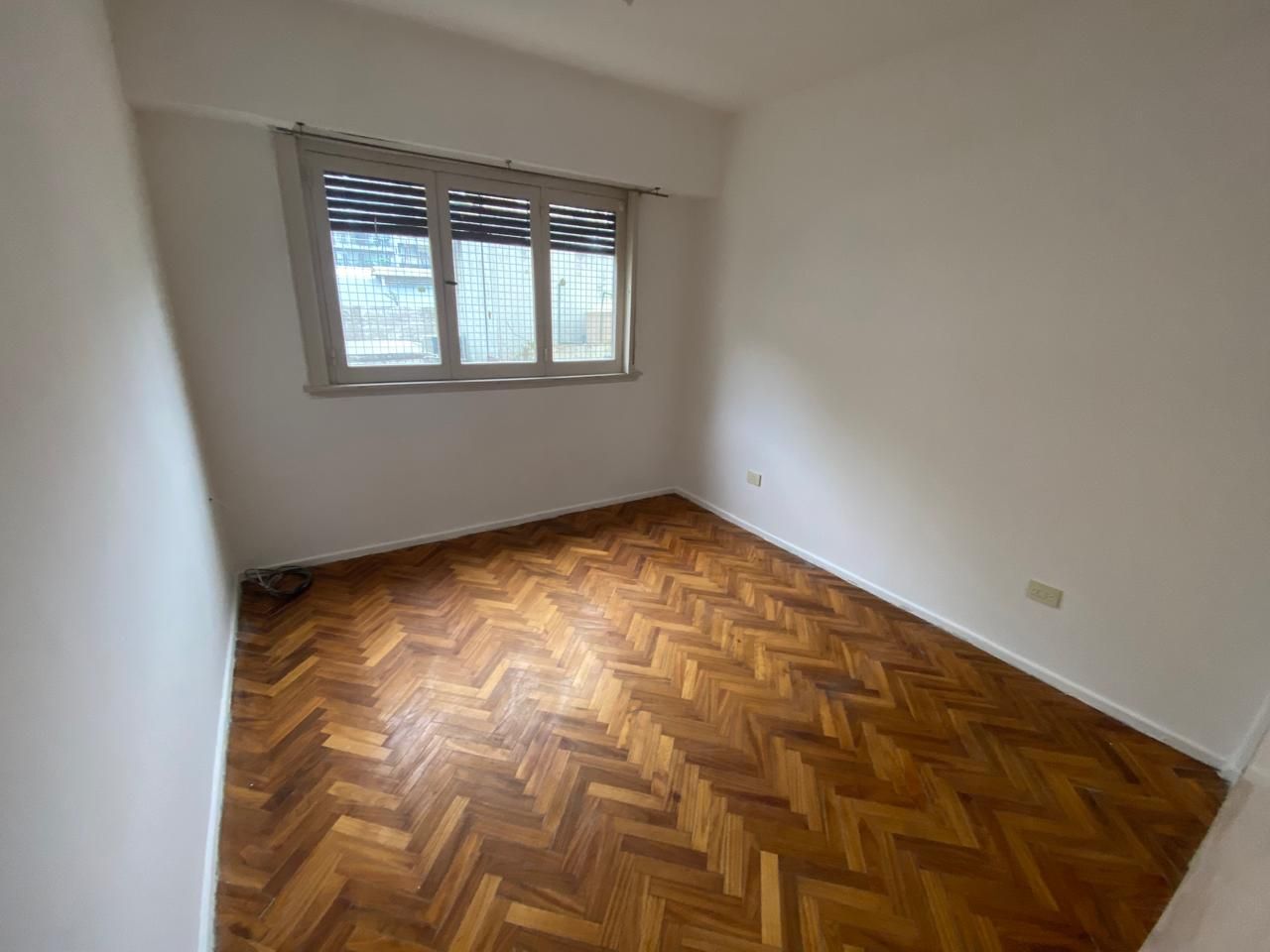 Departamento en VERA 700