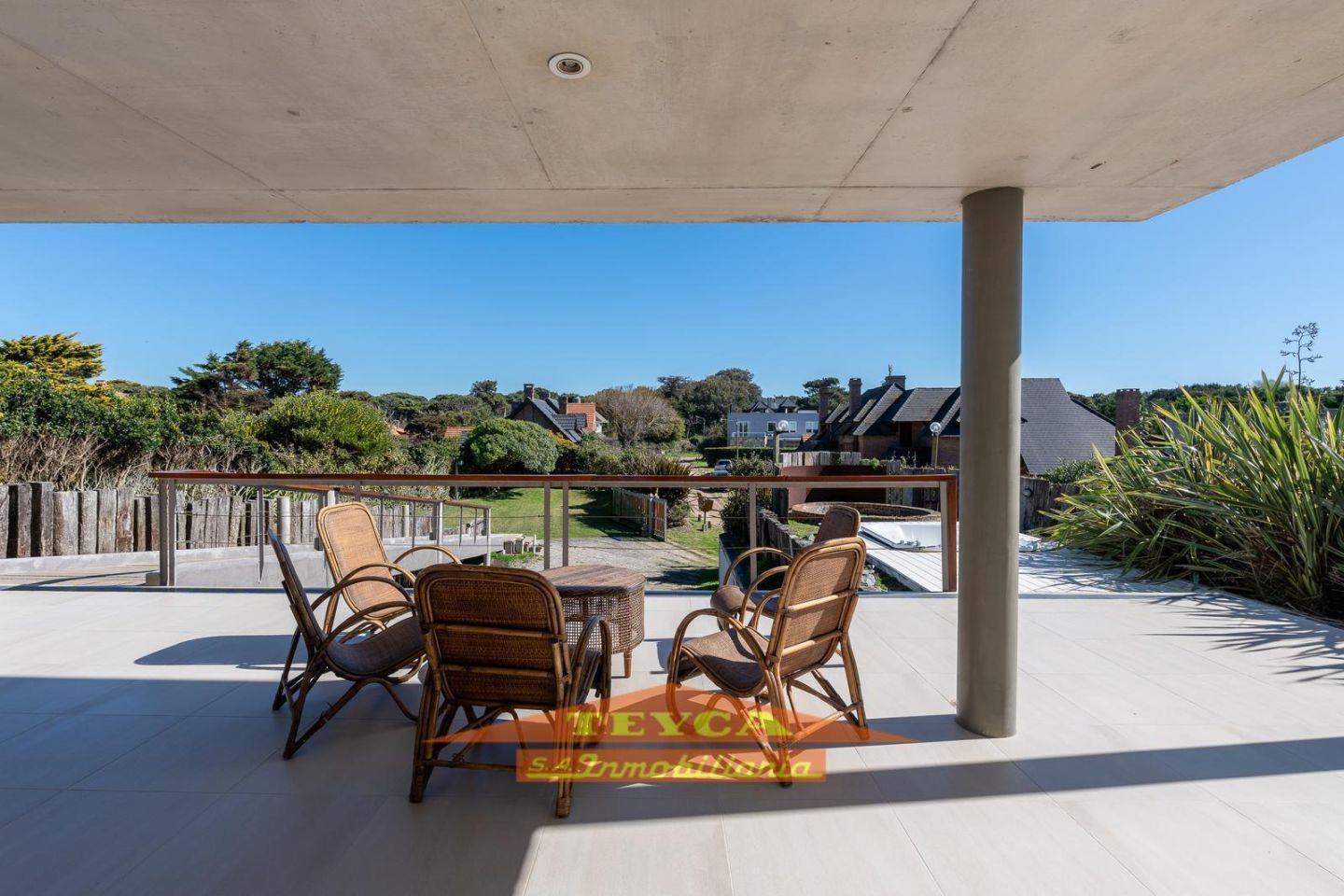 Casa en venta  6 ambientes