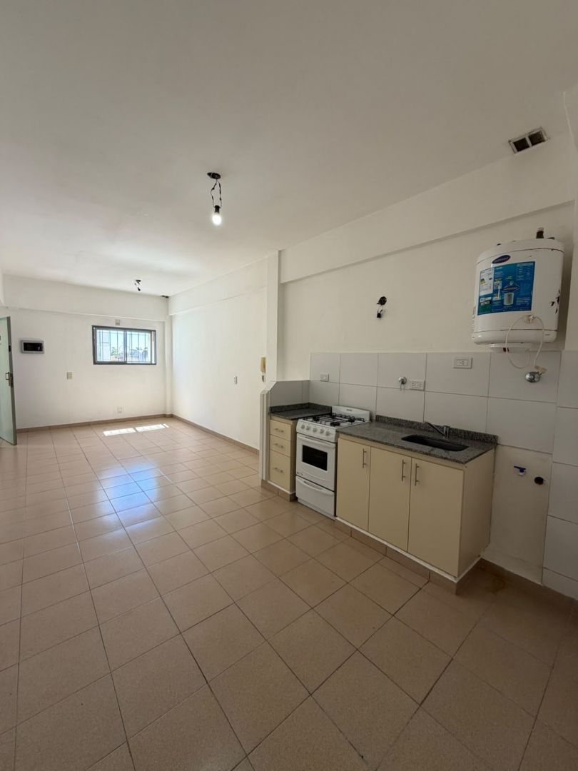 Departamento en Arieta 1300