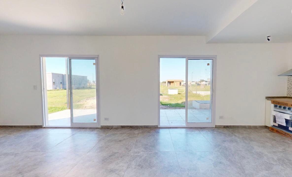 VENTA DE CASA EN Ezeiza - Laguna Azul - 13