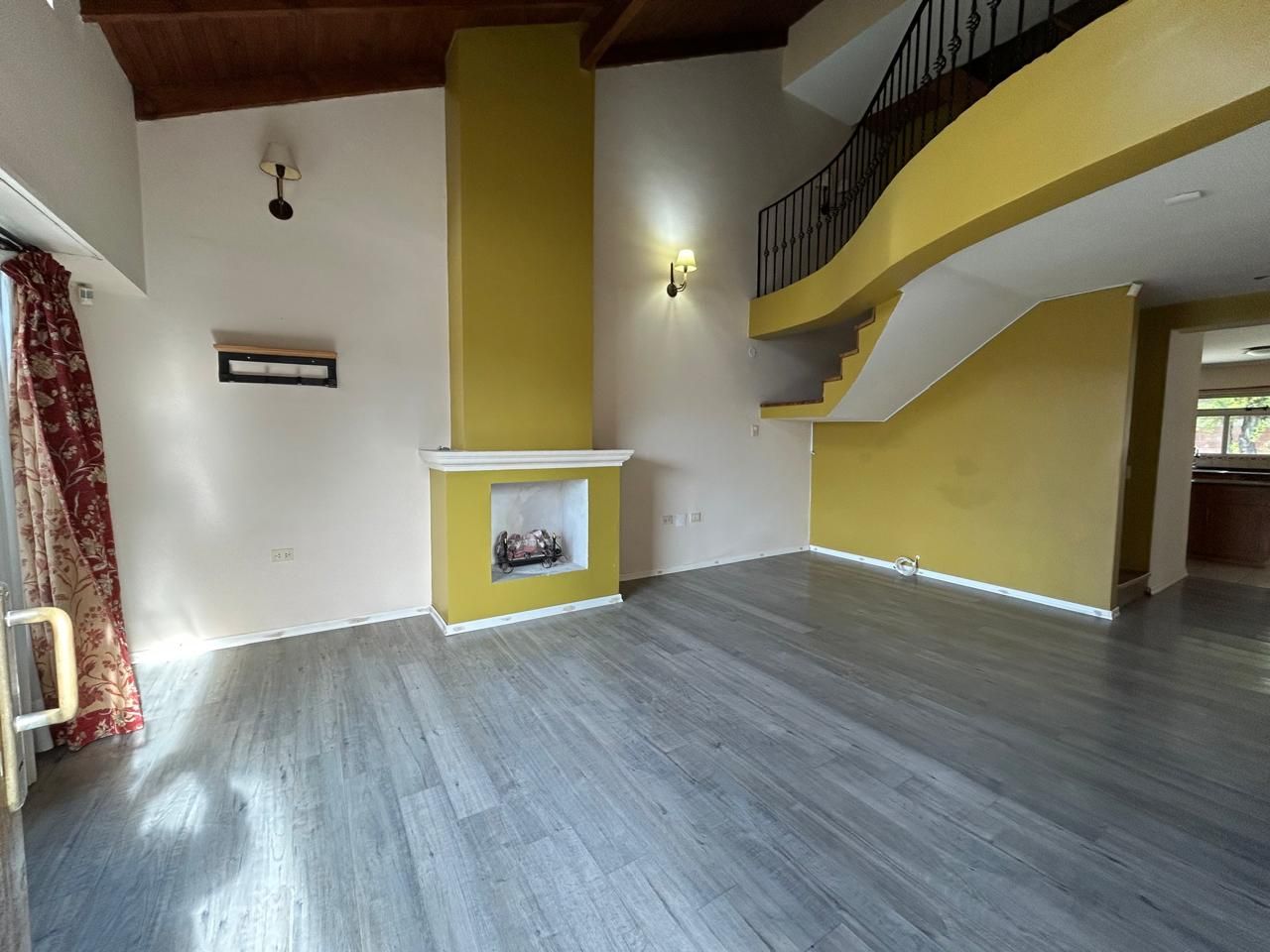 Casa EN VENTA Y ALQUILER