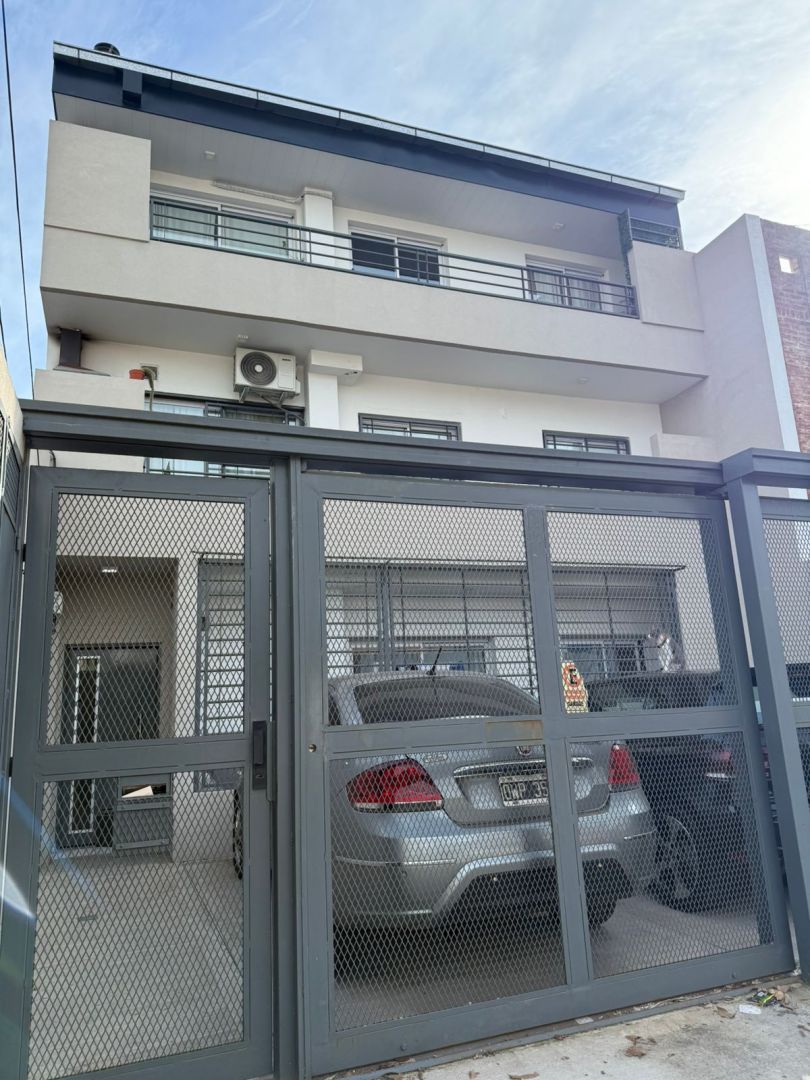 Departamento en Jose Castillo 100