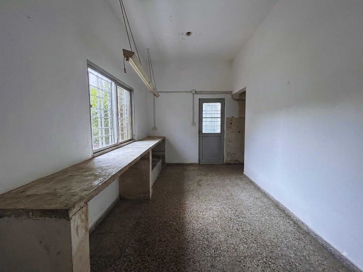 Local Comercial en Alquiler en Moron, G.B.A. Zona Oeste