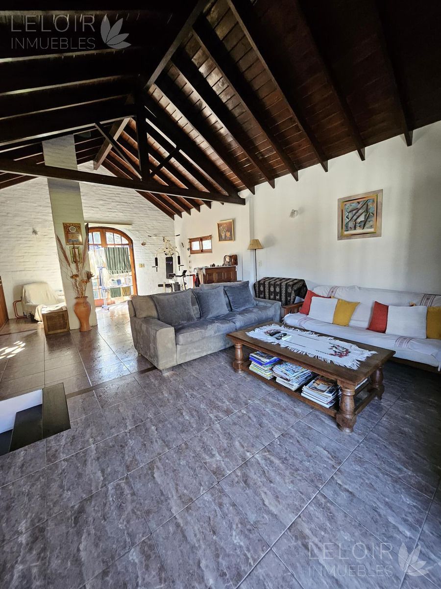 Casa en Venta en Ituzaingo, G.B.A. Zona Oeste