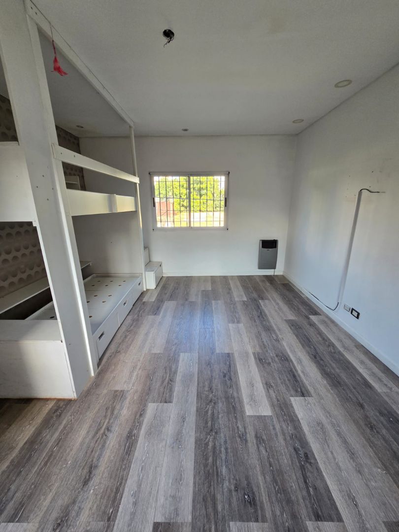 VENTA DE CASA EN CASEROS - Caseros - 37