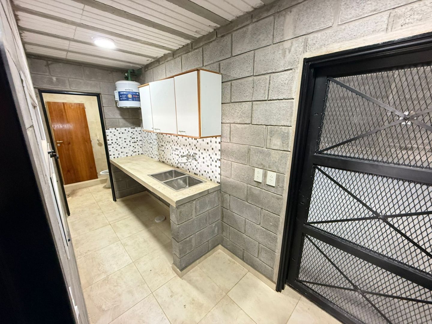ALQUILER DE GALPON EN José C Paz - 10