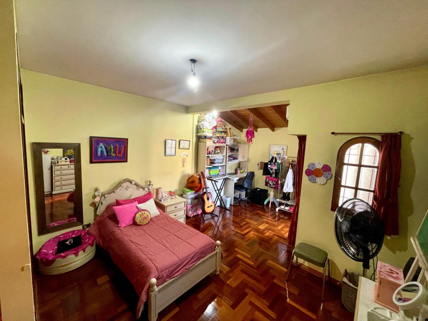 Casa en Venta en General San Martin, G.B.A. Zona Norte