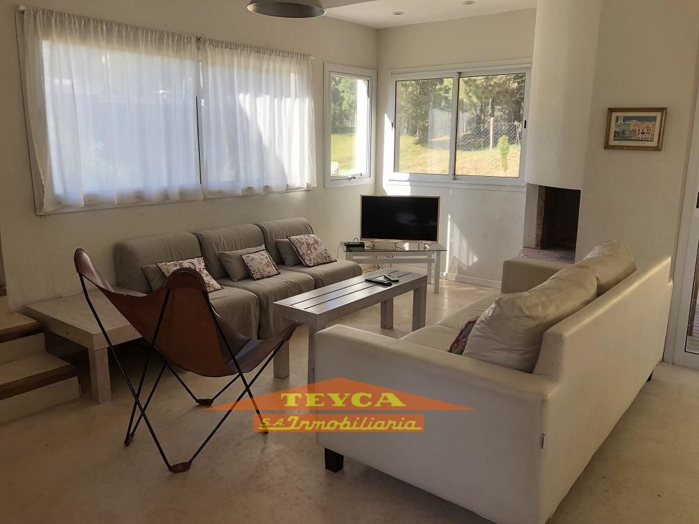 Casa en venta  4 ambientes